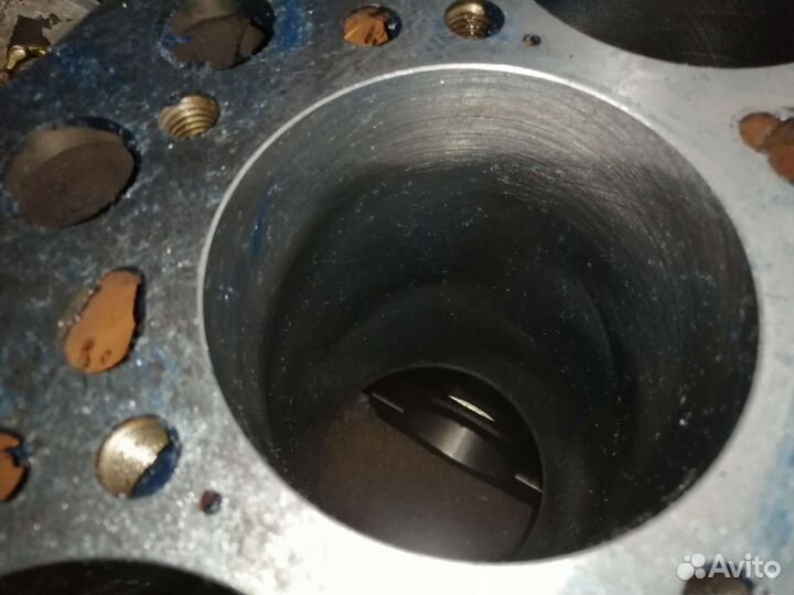 Блок цилиндров Hyundai HD-65/78 D4DD E-3 гильзован