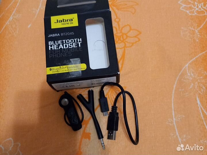 Блютуз гарнитура Jabra абсолютно новая