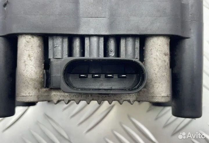 Катушка зажигания Volkswagen Jetta 1K2 1.6