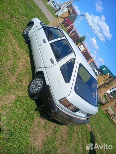 ИЖ 2126 1.6 МТ, 1996, 15 000 км