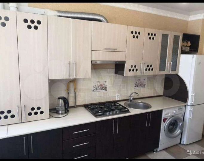 1-к. квартира, 37 м², 1/3 эт.