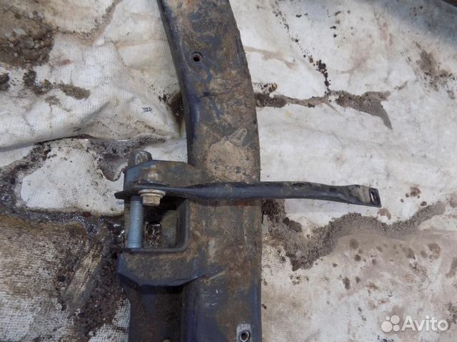 Кронштейн передней балки Duster 2012