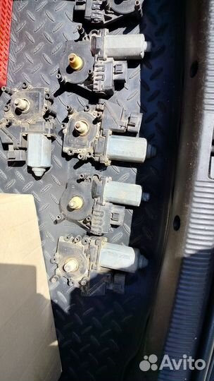 Моторчики стеклоподъёмника Ауди а4 б5 а6