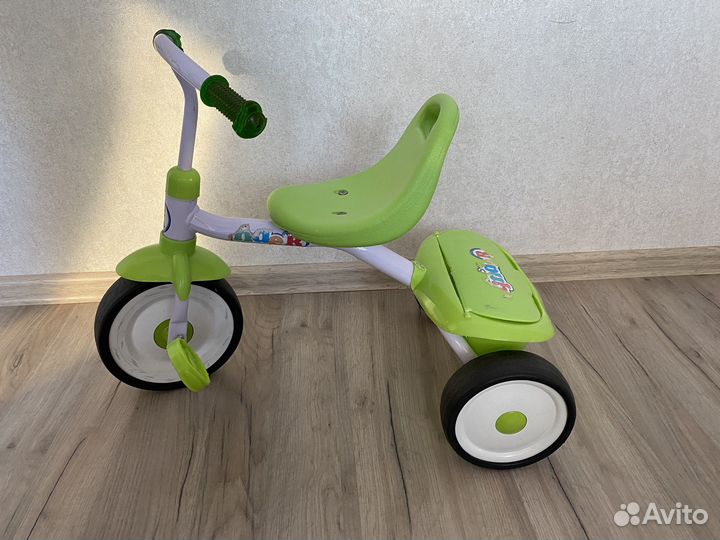 Трехколесный велосипед