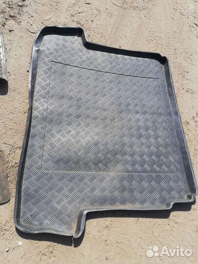 Коврики салона Рено Меган 2