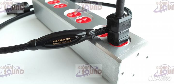 Дистрибьютор питания на USA розетках Hubbell