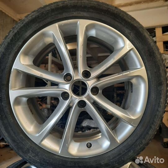 Колеса VW 235/45R17 Michelin Primacy 4
