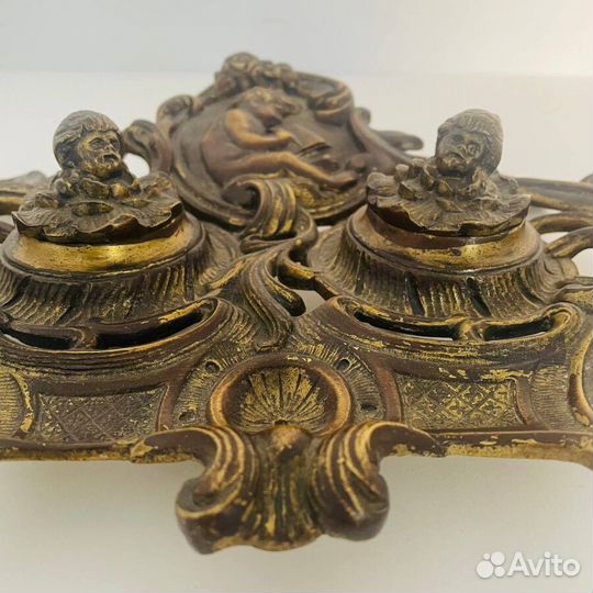 Антикварная чернильница