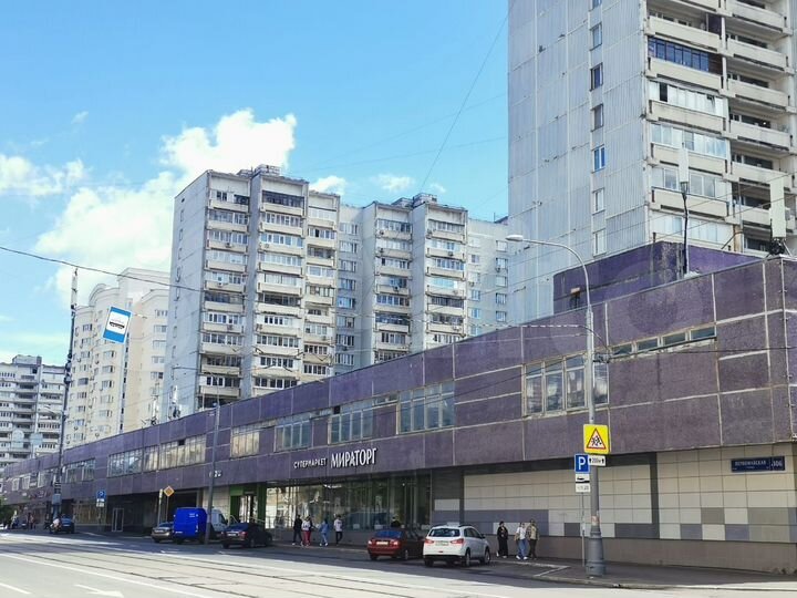 Торговая площадь, 55 м²