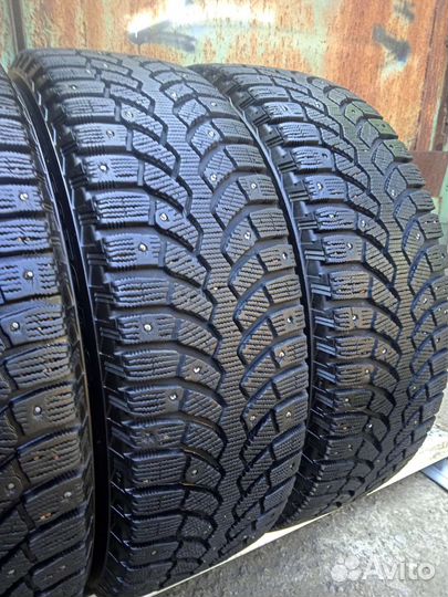 Bridgestone Blizzak Spike-01 185/65 R15