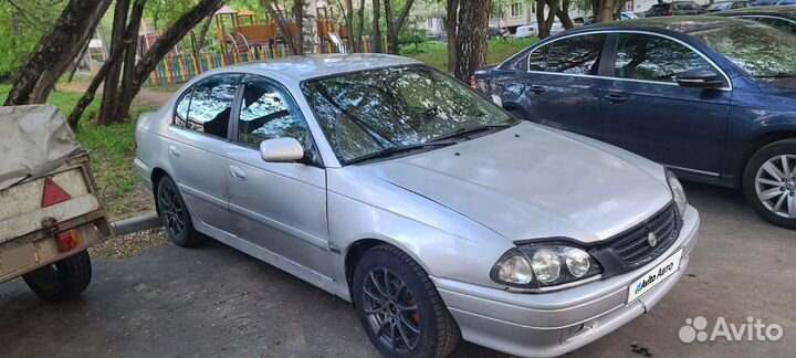 Toyota Avensis 1.6 МТ, 1998, 350 514 км