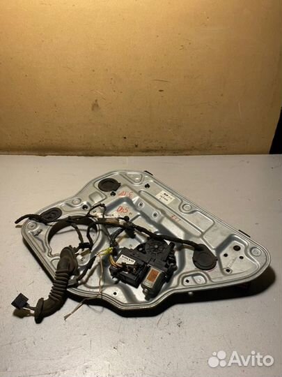 Стеклоподъемник задний правый Volvo S40 B4164S3