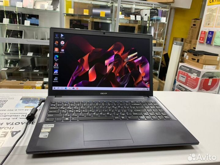 Ноутбук dexp Core i3-4/ GeForce 940M 2Gb/ SSD