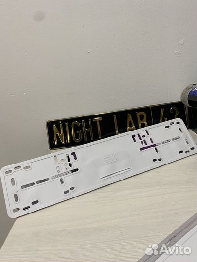 Силиконовые рамки SAK белые