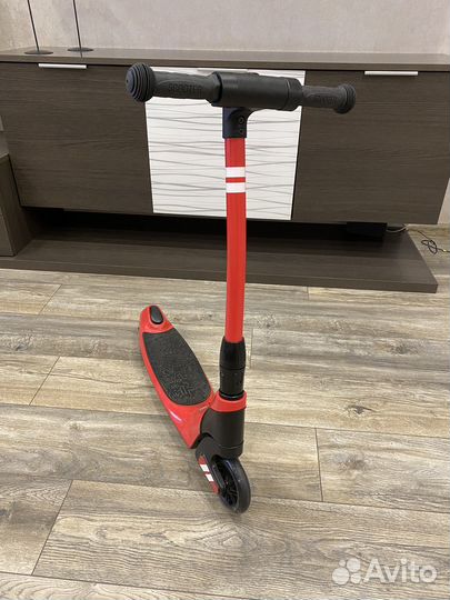 Детский электросамокат