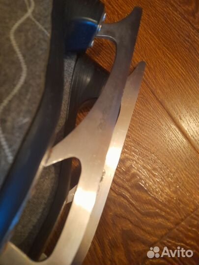 Коньки фигурные р. 32, 22 см по стельке