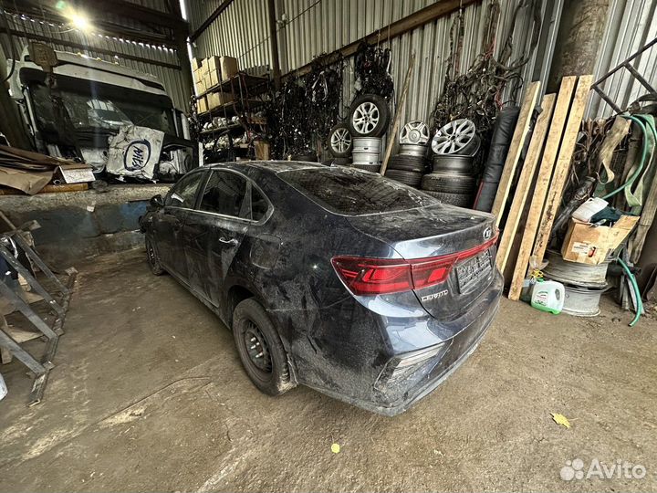 Kia Cerato IV 2020г (бензин) по запчастям