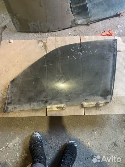 Стекло переднее левое opel omega a