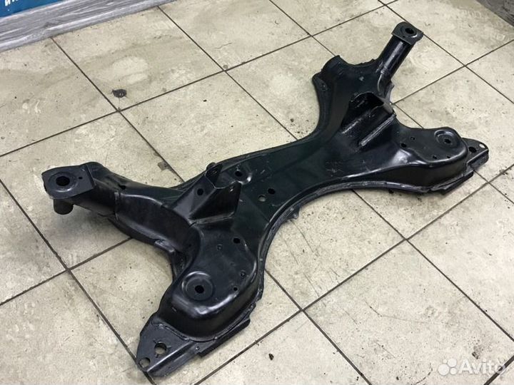 Подрамник передний Toyota Rav 4 2.0 1AZ 2000-2005