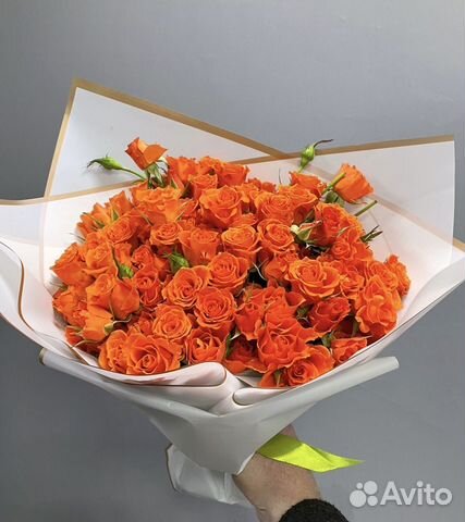 Букет кустовые розы