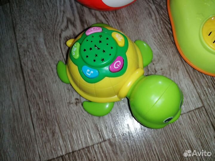 Музыкальные и развивающие игрушки