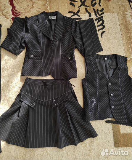 Школьный костюм на девочку