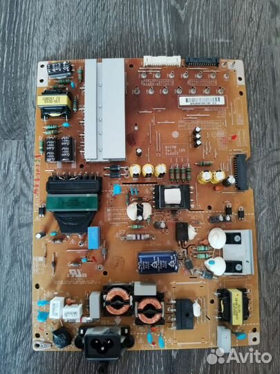 Блок питания от телевизора LG 42LB679V