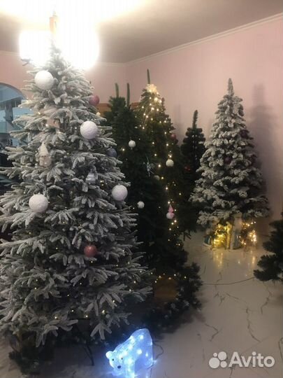 Ель искуственная заснеженная