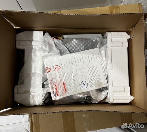 Dvd плеер новый samsung