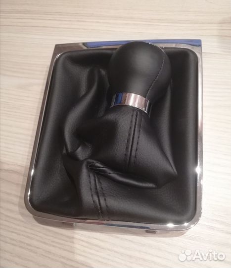 Ручка МКПП с кожухом VW Passat B6