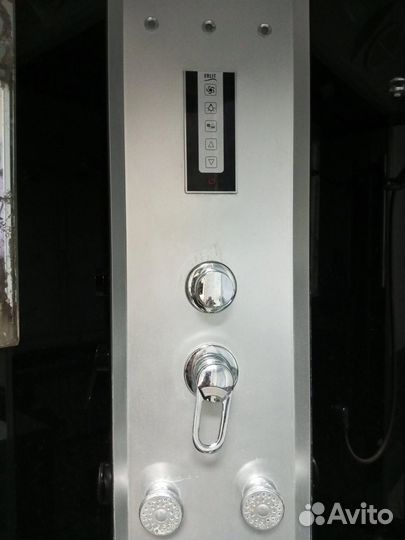 Душевая кабина