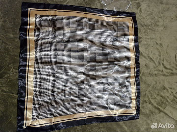 Шелковый платок