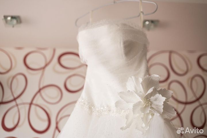 Платье свадебное