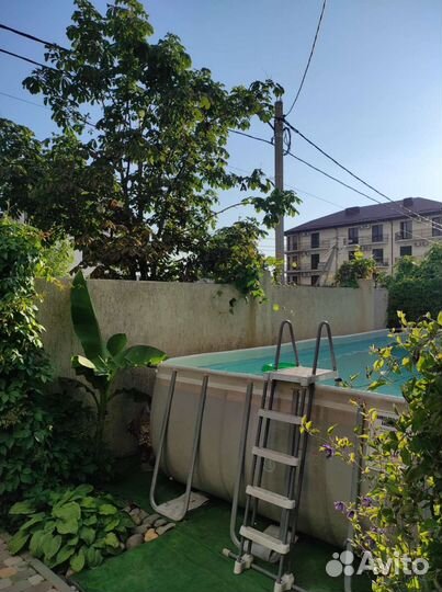 Бассейн intex