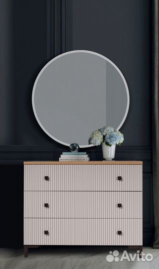 Спальный гарнитур моника