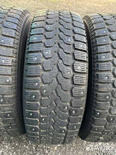 Yokohama IceGuard Stud IG65 185/65 R15