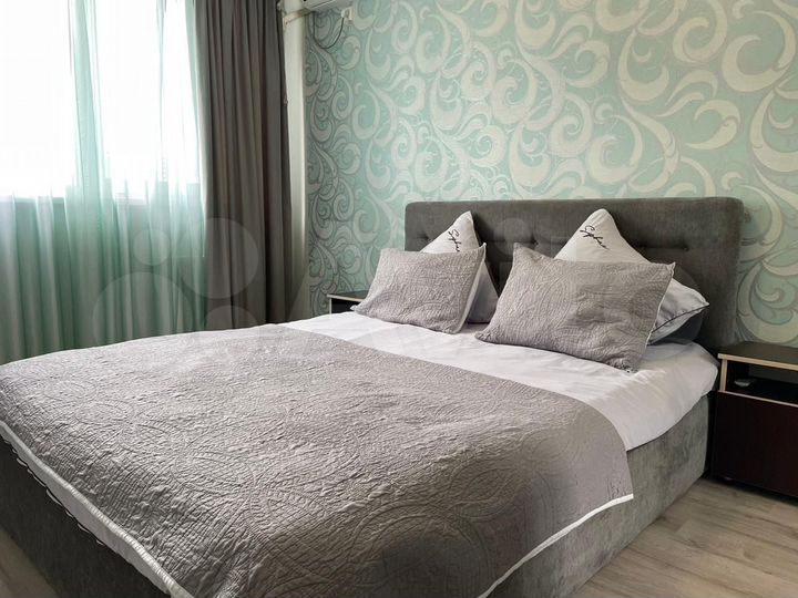 2-к. квартира, 65 м², 2/9 эт.