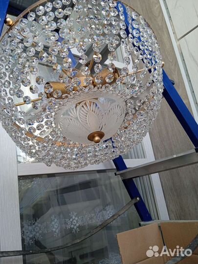 Люстра потолочная