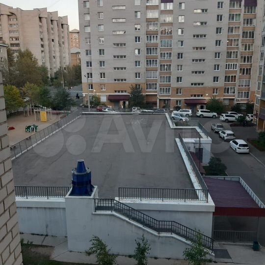Машиноместо, 30 м²