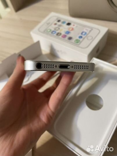 iPhone 5S, 32 ГБ