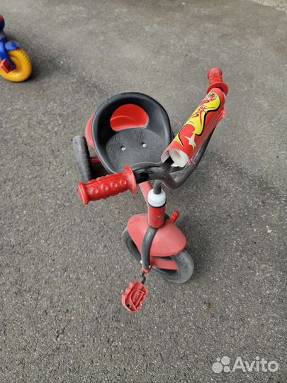 Трехколесный велосипед