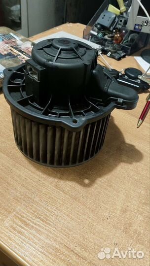 Моторчик печки Hyundai Getz. Accent