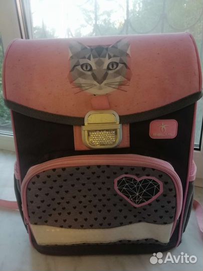 Рюкзак школьный для девочки