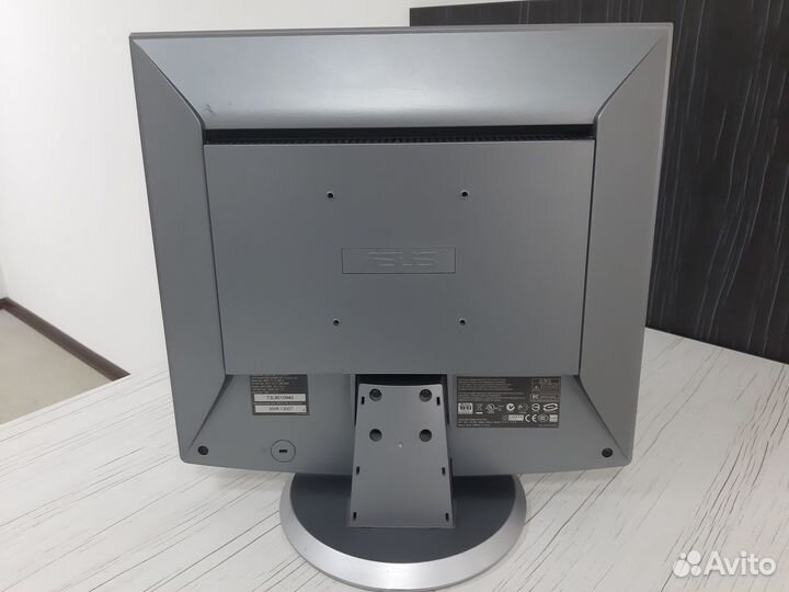 Монитор для компьютера