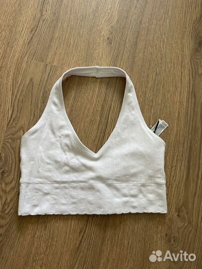 Спортивный топ