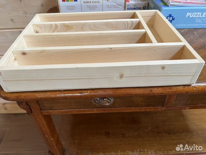 Лоток под столовые приборы