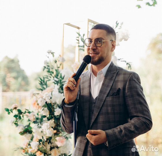 Ведущий и dj на свадьбу