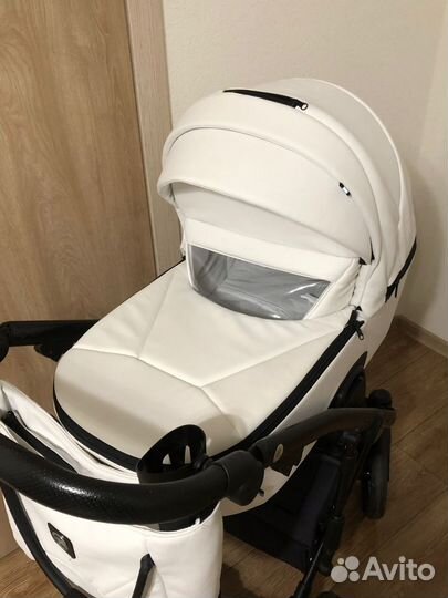 Коляска Adamex Mobi air Deluxe 2 в 1