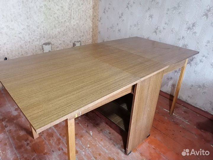 Стол тумба