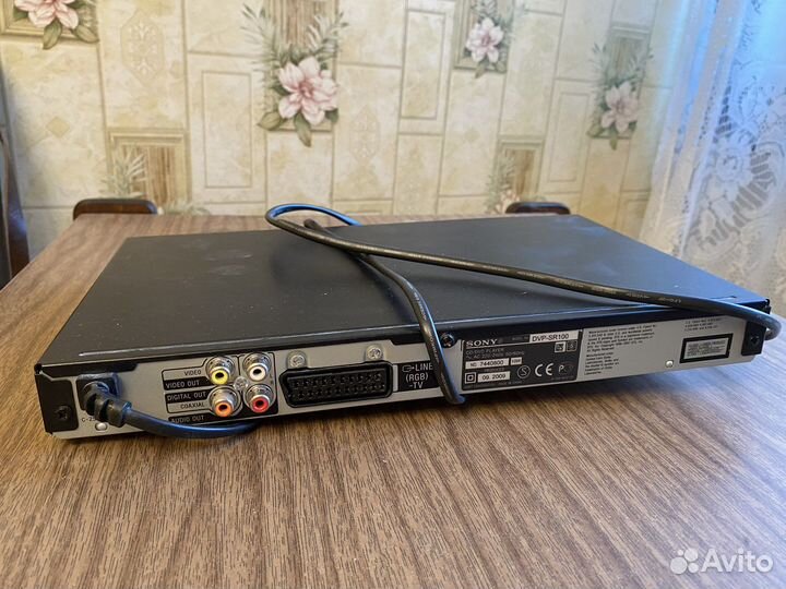 DVD плеер sony